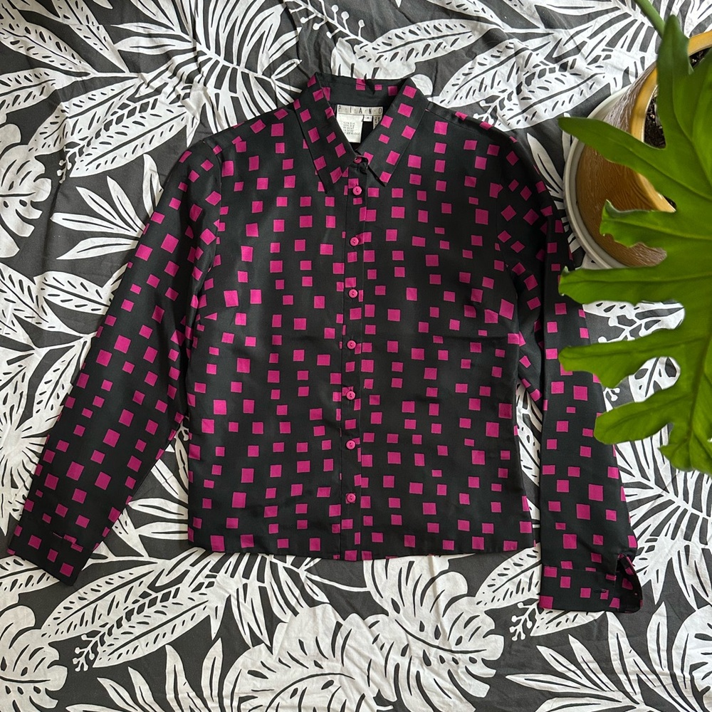 100% Silk. Chic Pink and Black Women's Button-Up Top